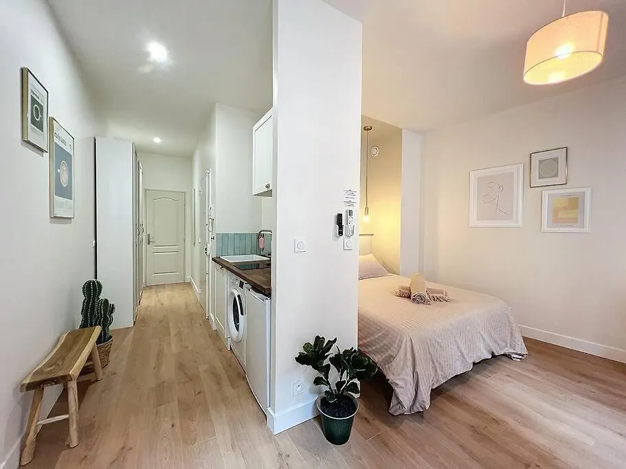 Elegant Appartement - Hyper Centre & Climatisation - Les Freres De La Loc\'の連絡先
